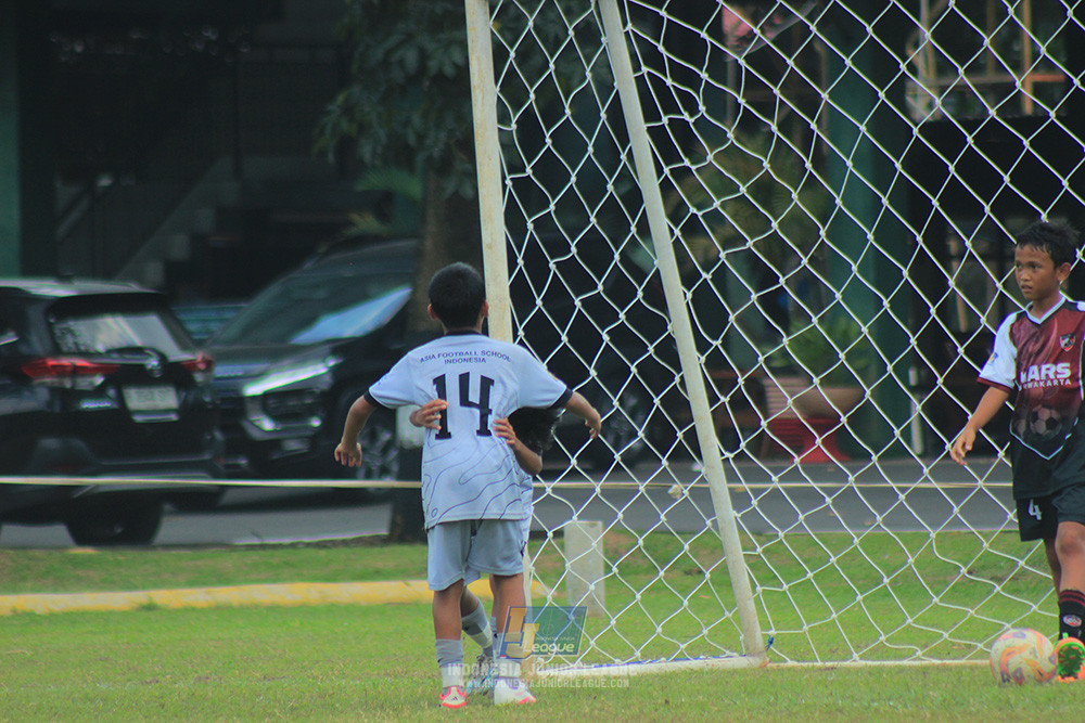 big 24 ijl u11 140624 mars purwakarta vs asia footbaal school