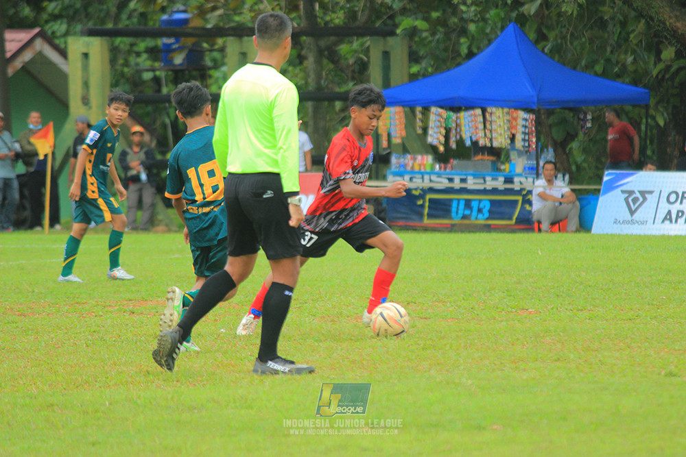 ijl bi 8 u13 100125 sparta 1979 vs newland fa