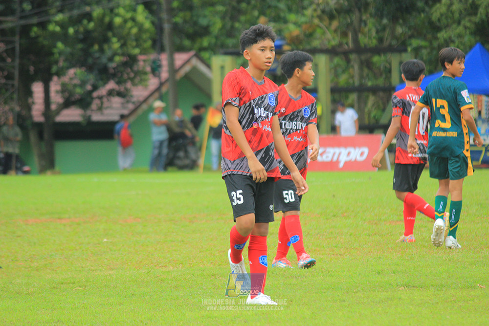 ijl bi 8 u13 100125 sparta 1979 vs newland fa