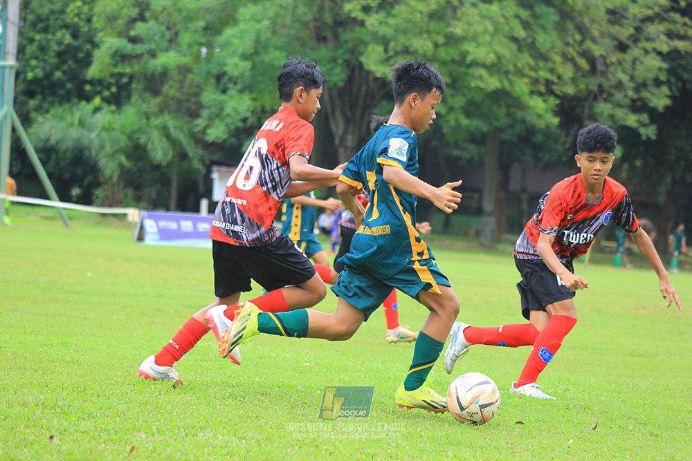 ijl bi 8 u13 100125 sparta 1979 vs newland fa