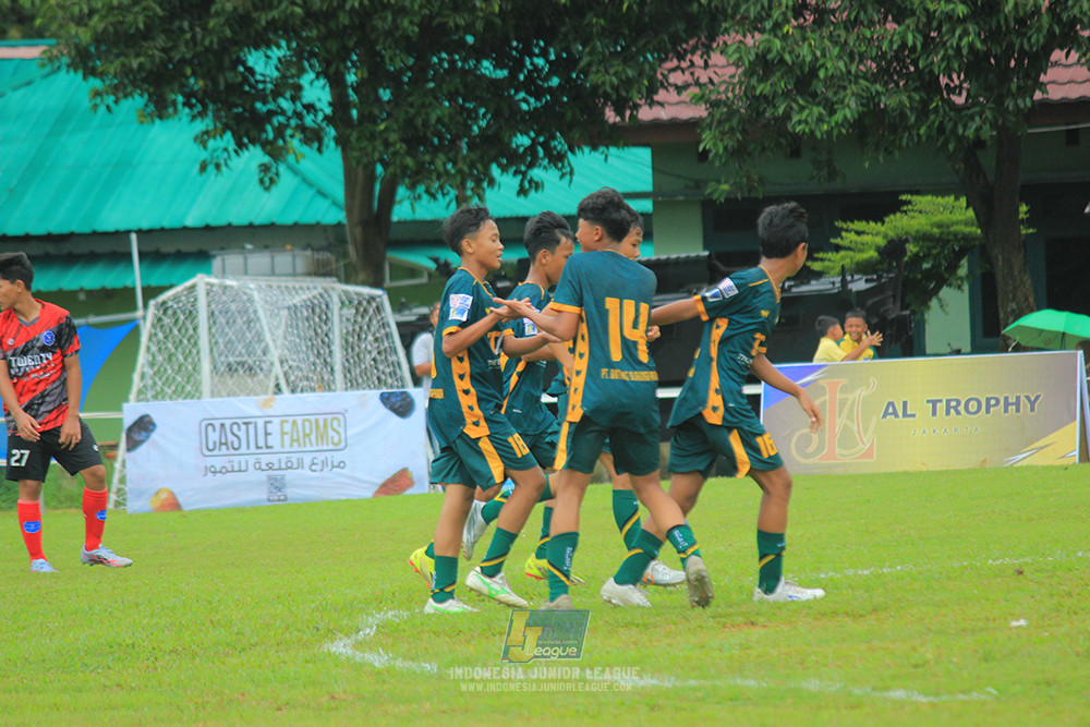 ijl bi 8 u13 100125 sparta 1979 vs newland fa