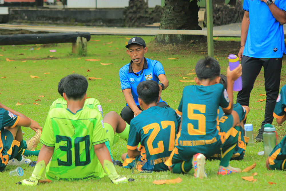 ijl bi 8 u13 100125 sparta 1979 vs newland fa