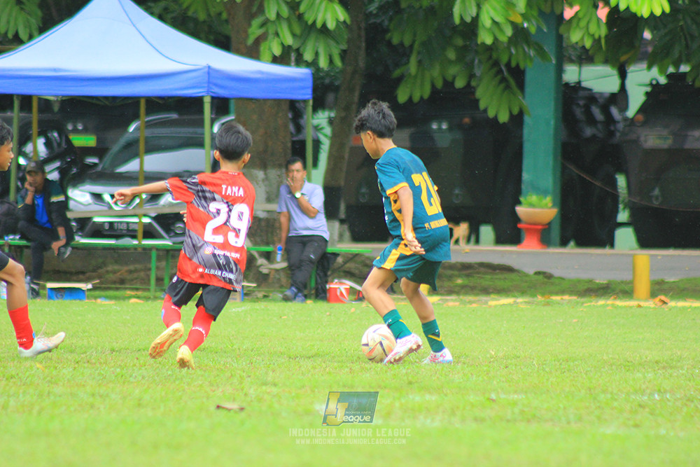 ijl bi 8 u13 100125 sparta 1979 vs newland fa