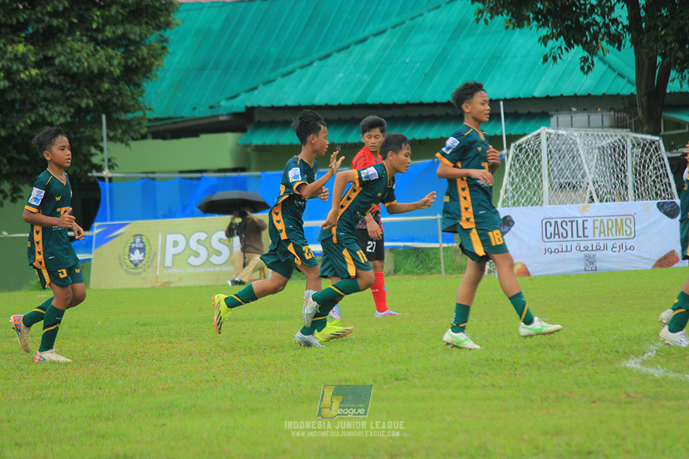 ijl bi 8 u13 100125 sparta 1979 vs newland fa