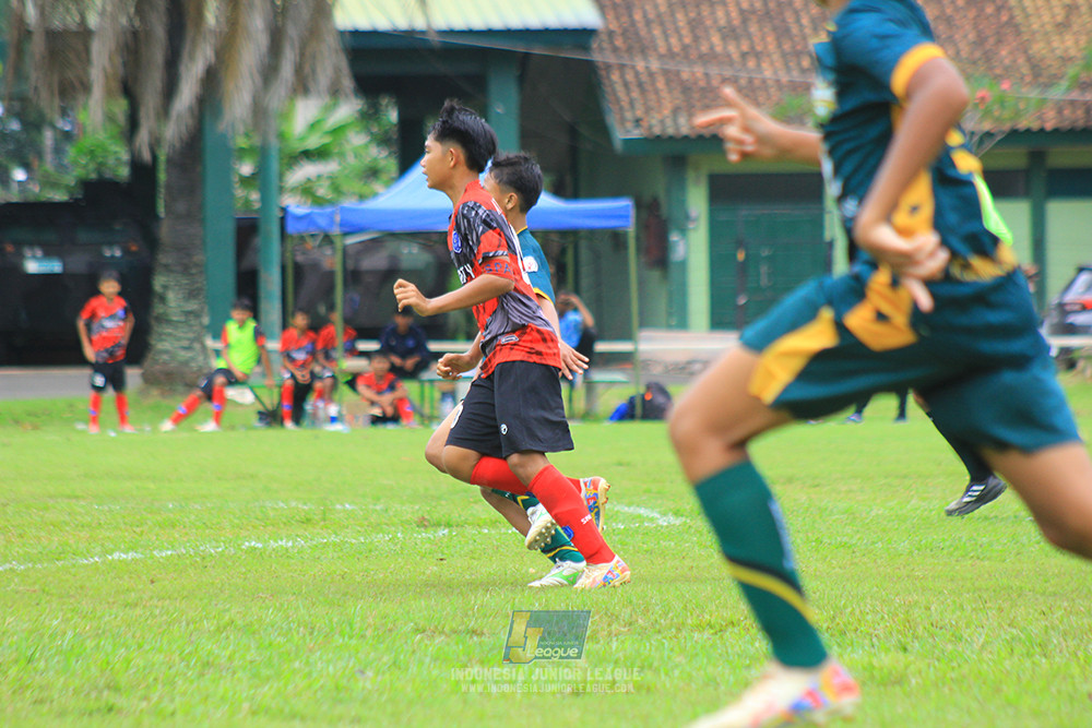 ijl bi 8 u13 100125 sparta 1979 vs newland fa