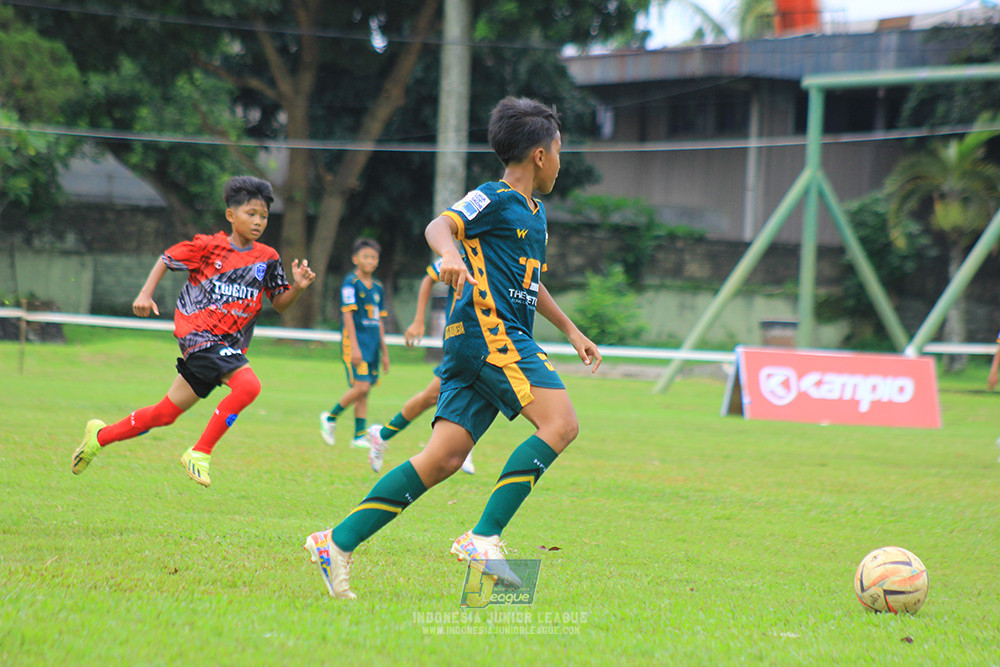 ijl bi 8 u13 100125 sparta 1979 vs newland fa
