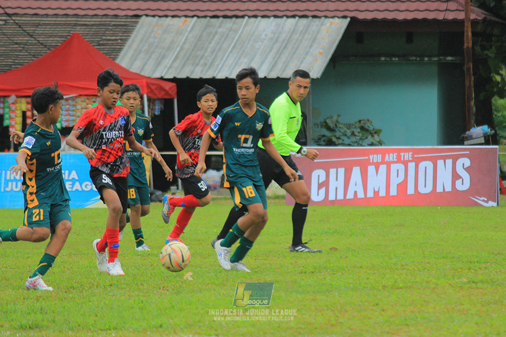 ijl bi 8 u13 100125 sparta 1979 vs newland fa