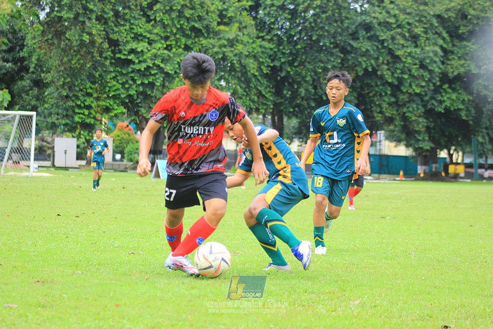 ijl bi 8 u13 100125 sparta 1979 vs newland fa