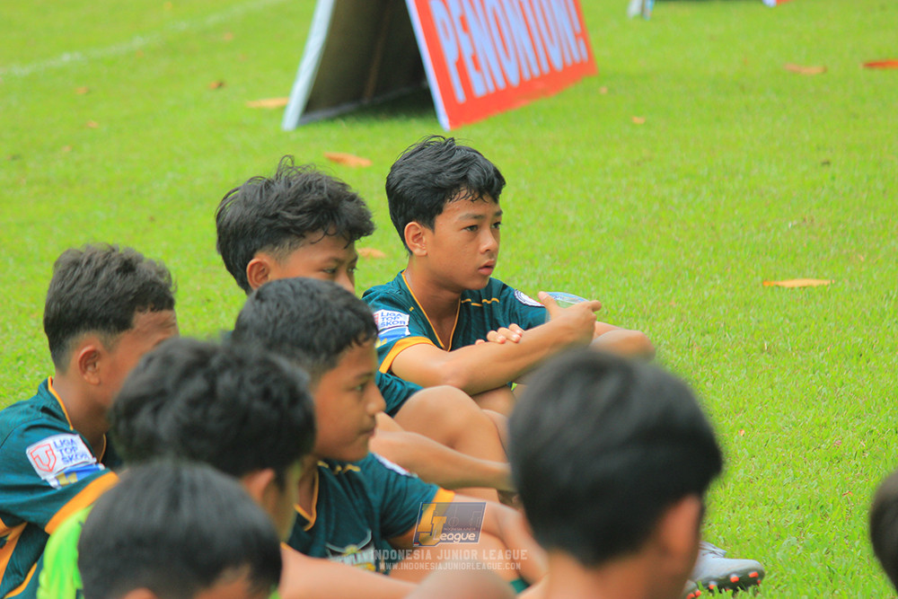 ijl bi 8 u13 100125 sparta 1979 vs newland fa