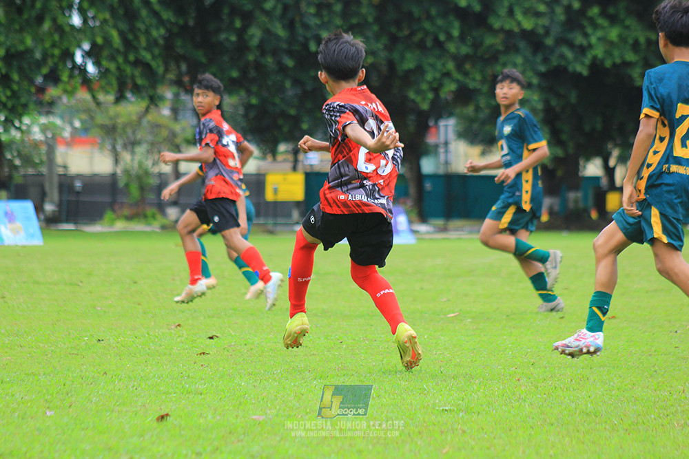 ijl bi 8 u13 100125 sparta 1979 vs newland fa