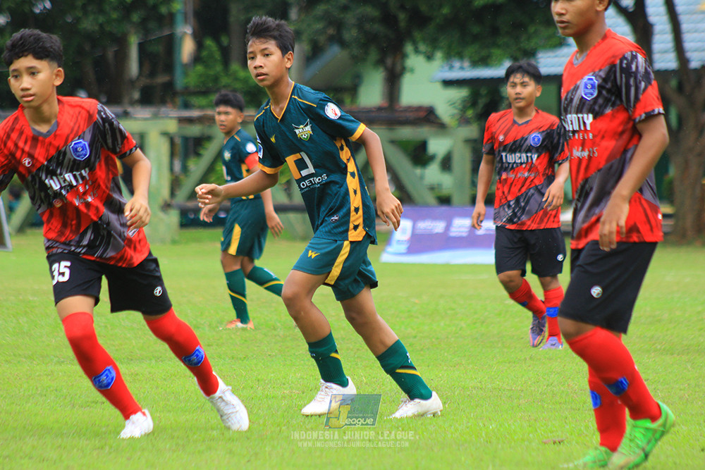 ijl bi 8 u13 100125 sparta 1979 vs newland fa