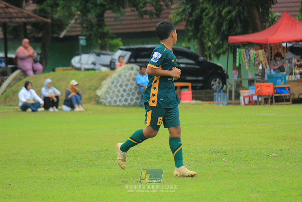 ijl bi 8 u13 100125 sparta 1979 vs newland fa