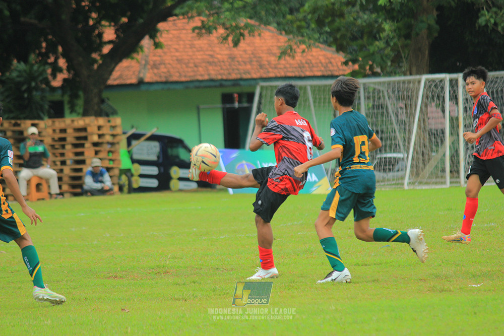 ijl bi 8 u13 100125 sparta 1979 vs newland fa