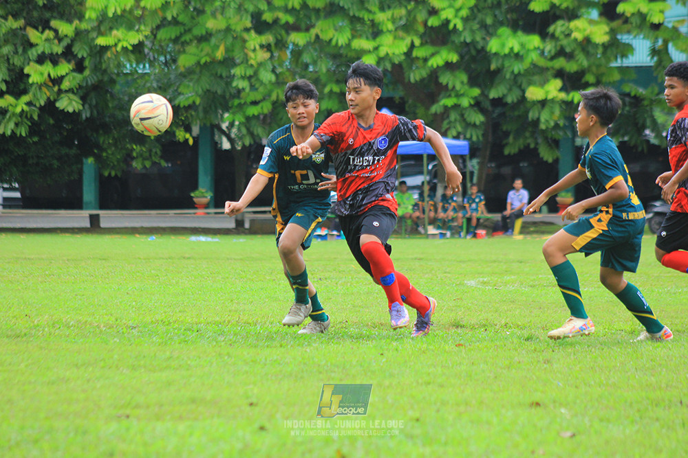 ijl bi 8 u13 100125 sparta 1979 vs newland fa