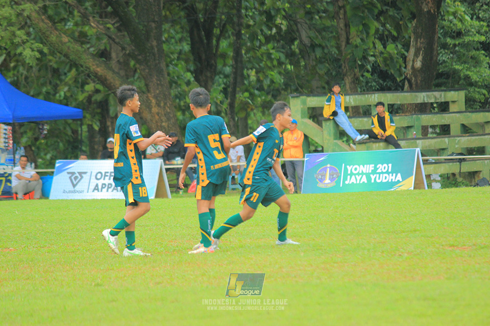 ijl bi 8 u13 100125 sparta 1979 vs newland fa