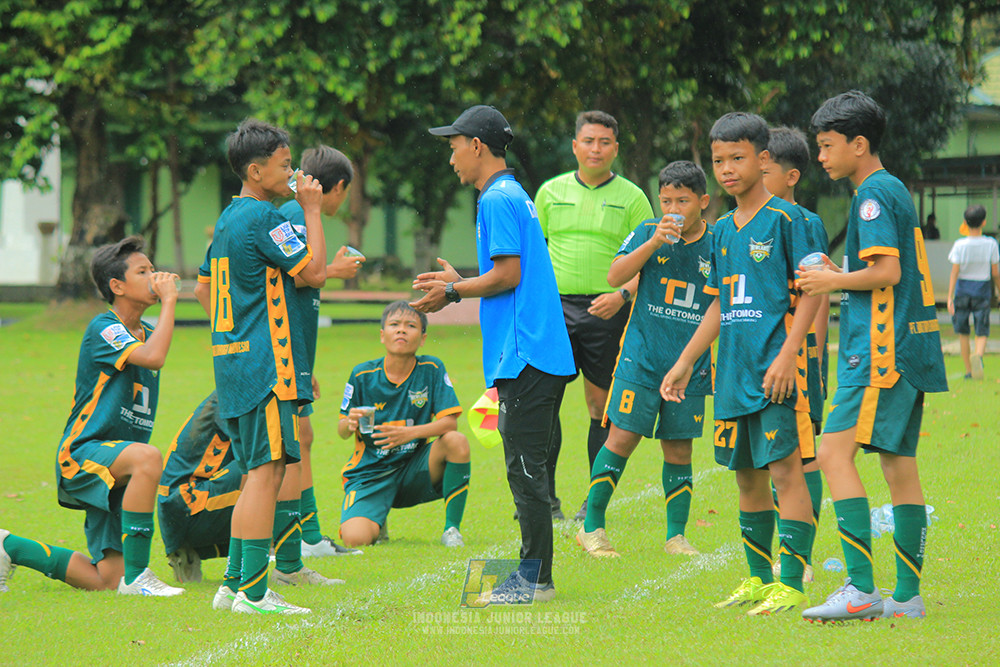 ijl bi 8 u13 100125 sparta 1979 vs newland fa