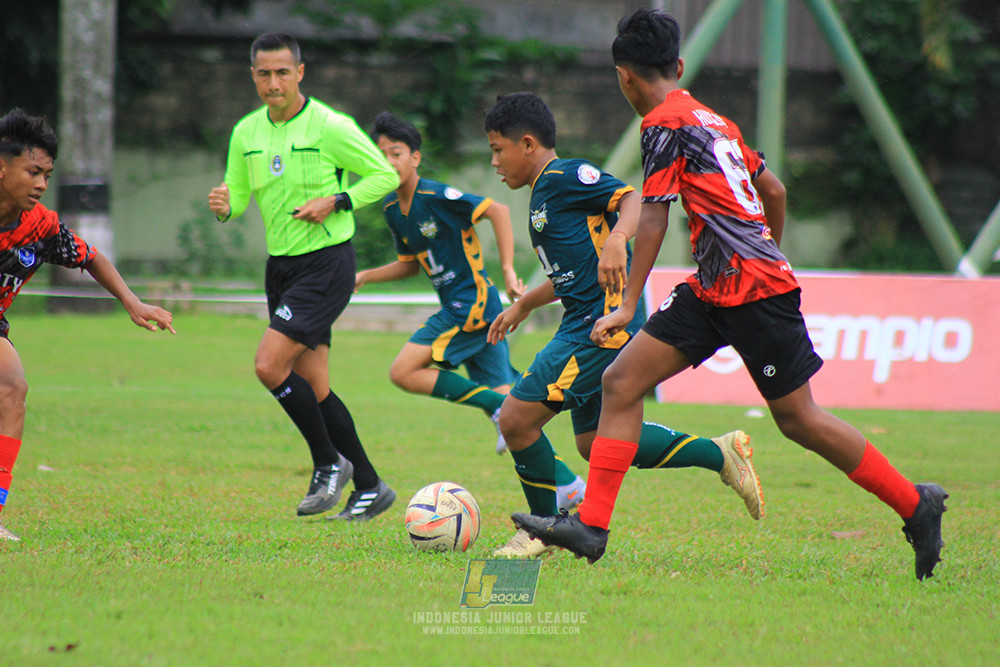 ijl bi 8 u13 100125 sparta 1979 vs newland fa