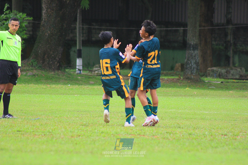 ijl bi 8 u13 100125 sparta 1979 vs newland fa