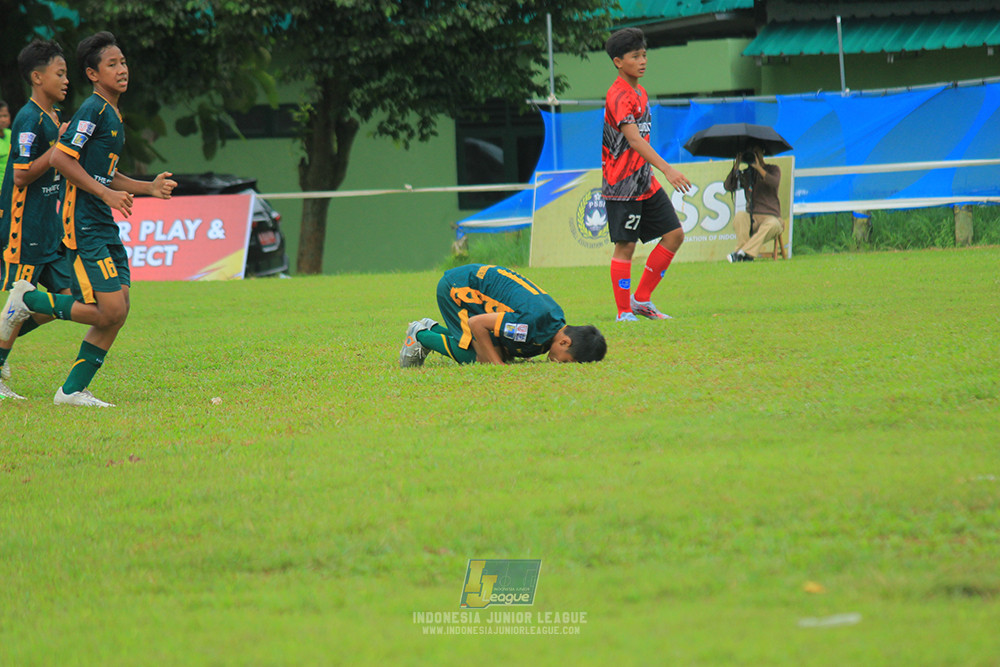 ijl bi 8 u13 100125 sparta 1979 vs newland fa
