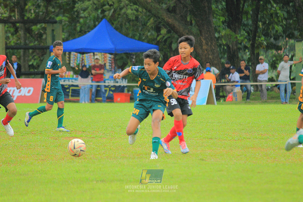 ijl bi 8 u13 100125 sparta 1979 vs newland fa