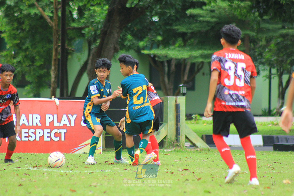 ijl bi 8 u13 100125 sparta 1979 vs newland fa