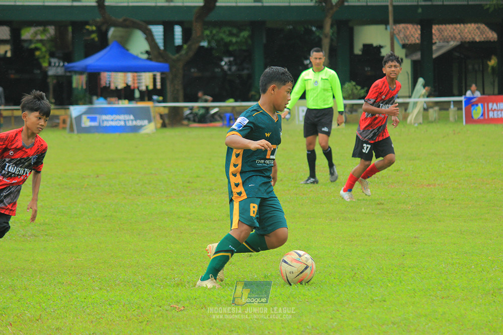 ijl bi 8 u13 100125 sparta 1979 vs newland fa