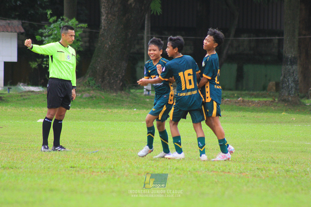 ijl bi 8 u13 100125 sparta 1979 vs newland fa