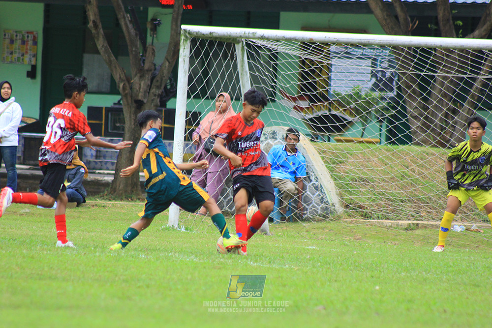 ijl bi 8 u13 100125 sparta 1979 vs newland fa