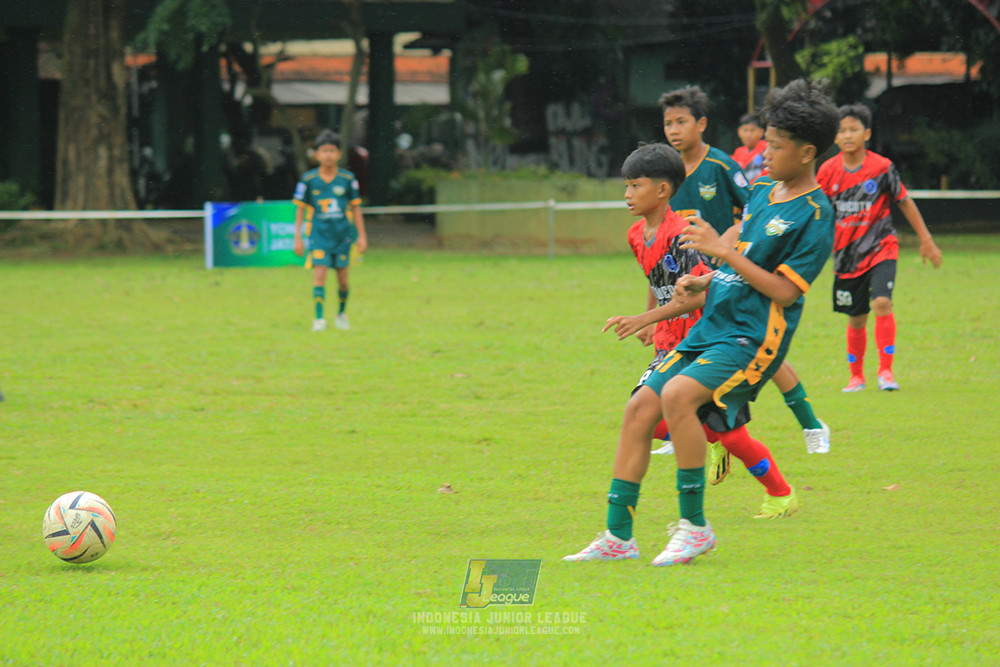 ijl bi 8 u13 100125 sparta 1979 vs newland fa