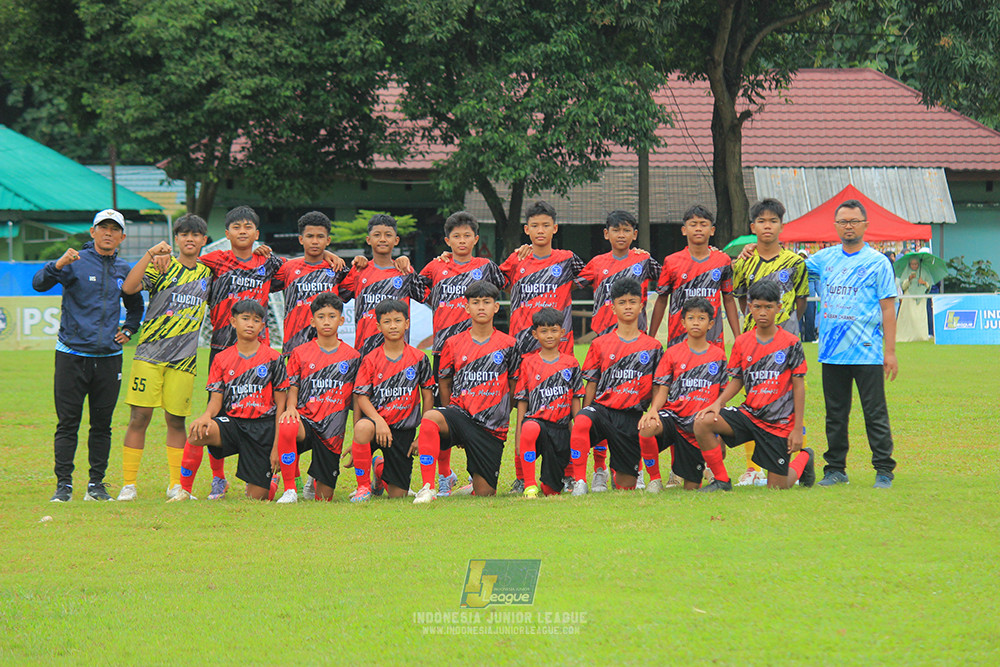 ijl bi 8 u13 100125 sparta 1979 vs newland fa