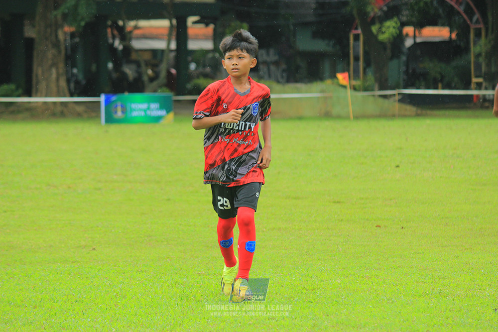 ijl bi 8 u13 100125 sparta 1979 vs newland fa