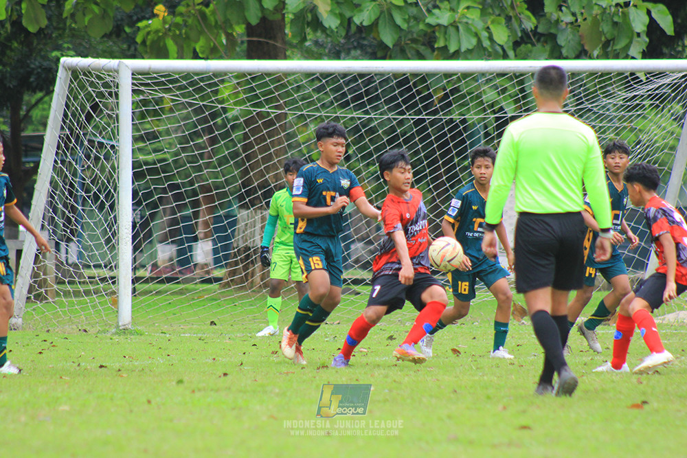 ijl bi 8 u13 100125 sparta 1979 vs newland fa