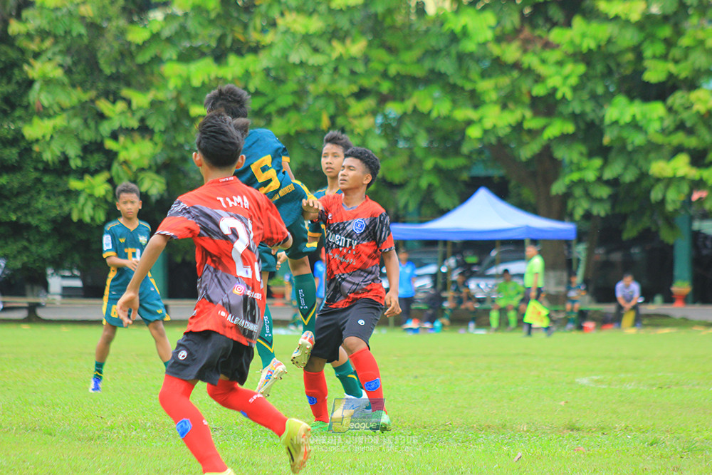 ijl bi 8 u13 100125 sparta 1979 vs newland fa