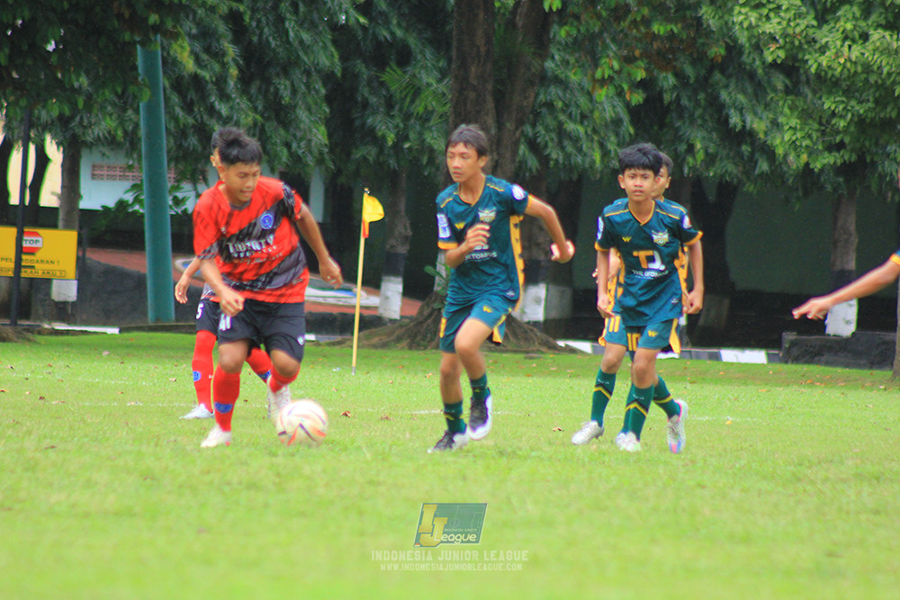 ijl bi 8 u13 100125 sparta 1979 vs newland fa