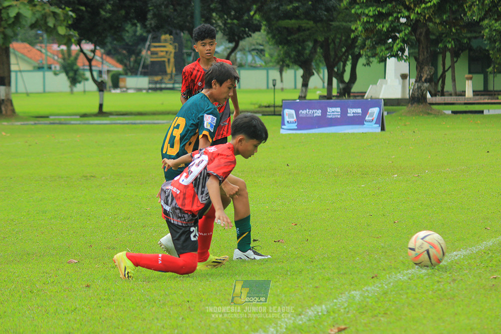 ijl bi 8 u13 100125 sparta 1979 vs newland fa