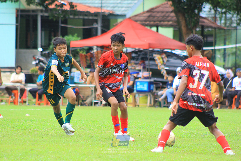 ijl bi 8 u13 100125 sparta 1979 vs newland fa