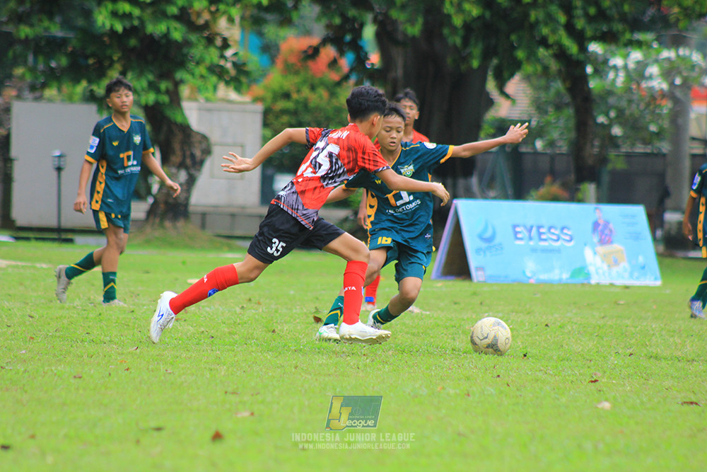 ijl bi 8 u13 100125 sparta 1979 vs newland fa