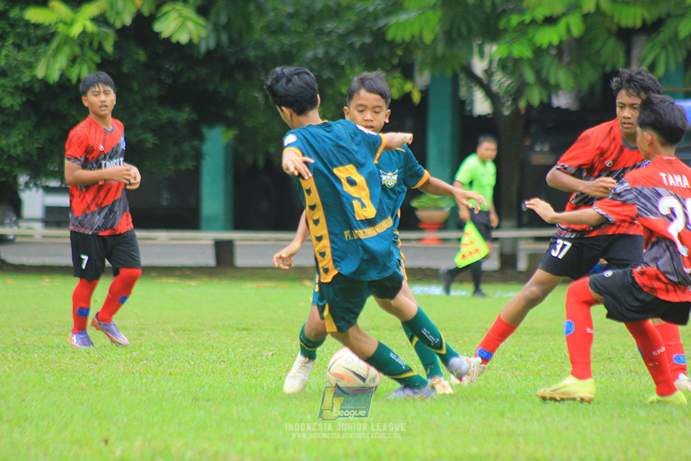 ijl bi 8 u13 100125 sparta 1979 vs newland fa