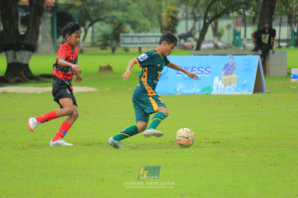 ijl bi 8 u13 100125 sparta 1979 vs newland fa