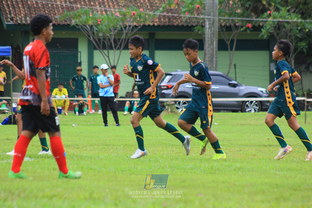 ijl bi 8 u13 100125 sparta 1979 vs newland fa