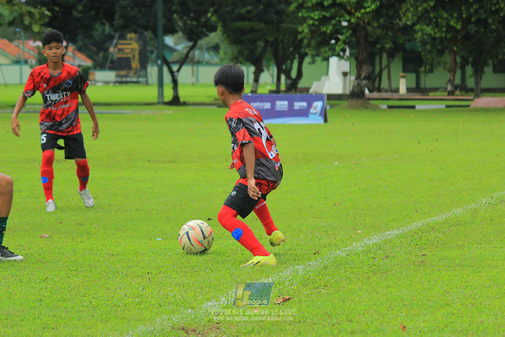 ijl bi 8 u13 100125 sparta 1979 vs newland fa