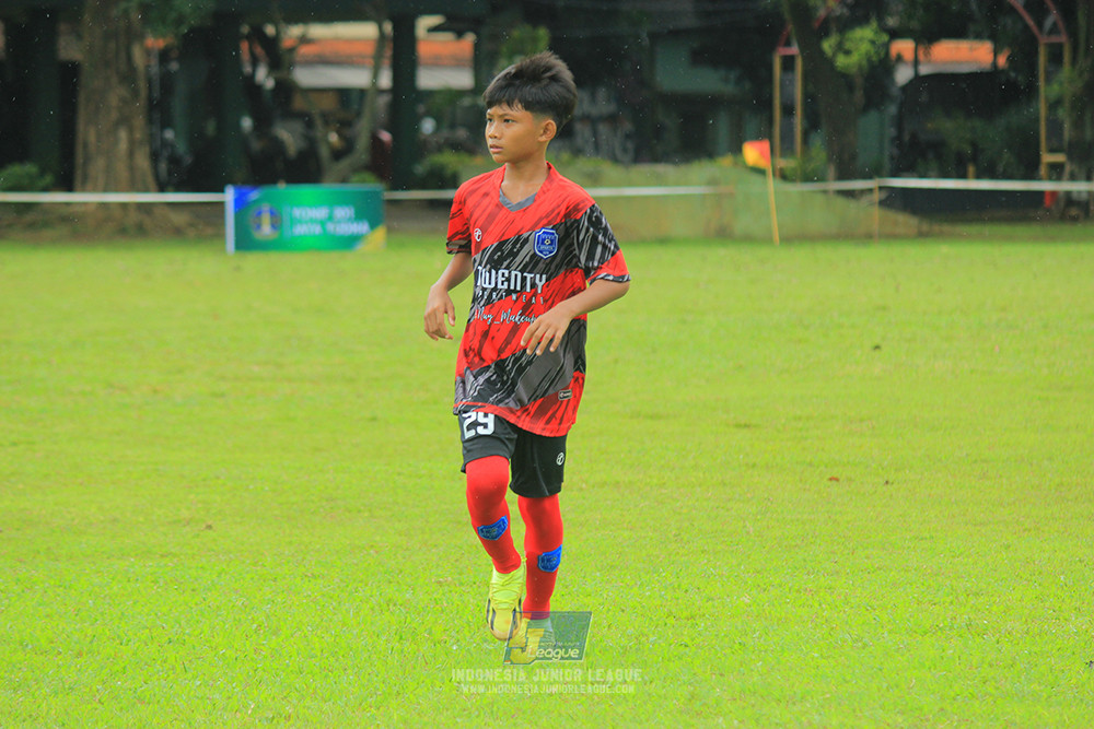 ijl bi 8 u13 100125 sparta 1979 vs newland fa