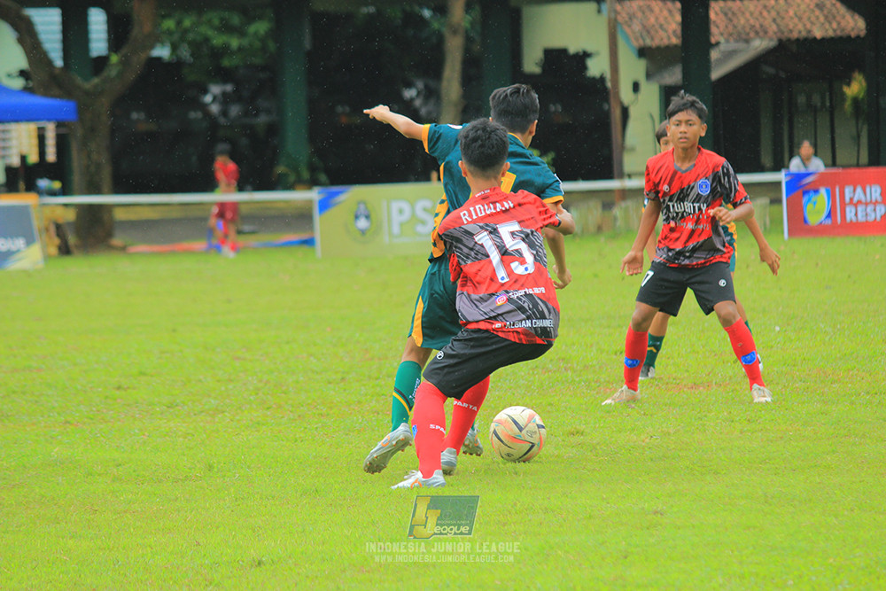 ijl bi 8 u13 100125 sparta 1979 vs newland fa