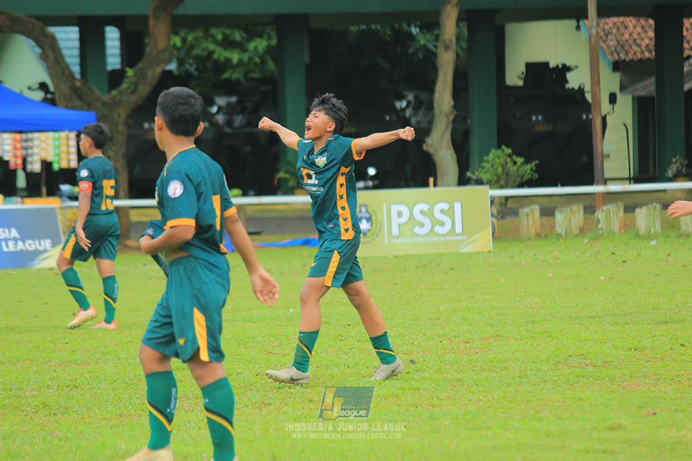 ijl bi 8 u13 100125 sparta 1979 vs newland fa