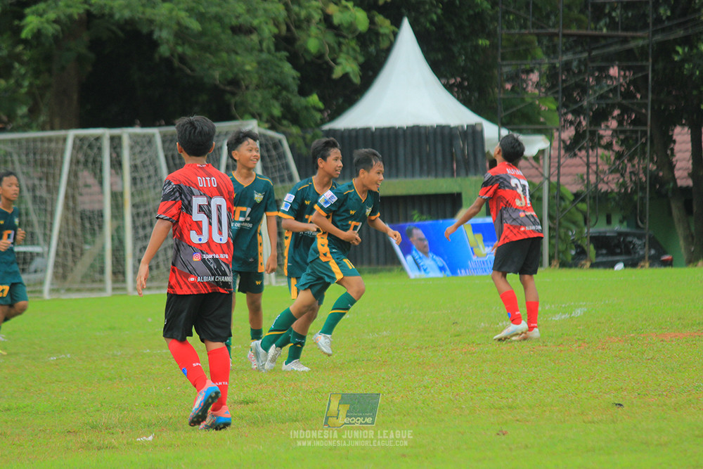 ijl bi 8 u13 100125 sparta 1979 vs newland fa