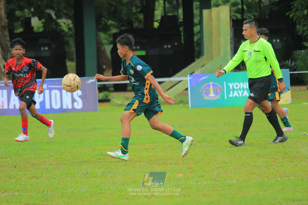 ijl bi 8 u13 100125 sparta 1979 vs newland fa