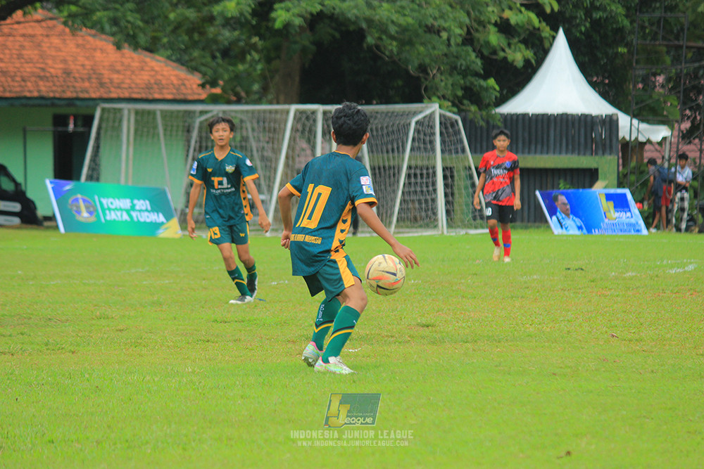 ijl bi 8 u13 100125 sparta 1979 vs newland fa