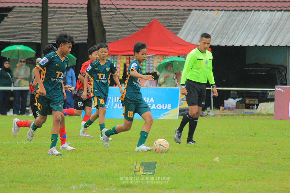 ijl bi 8 u13 100125 sparta 1979 vs newland fa