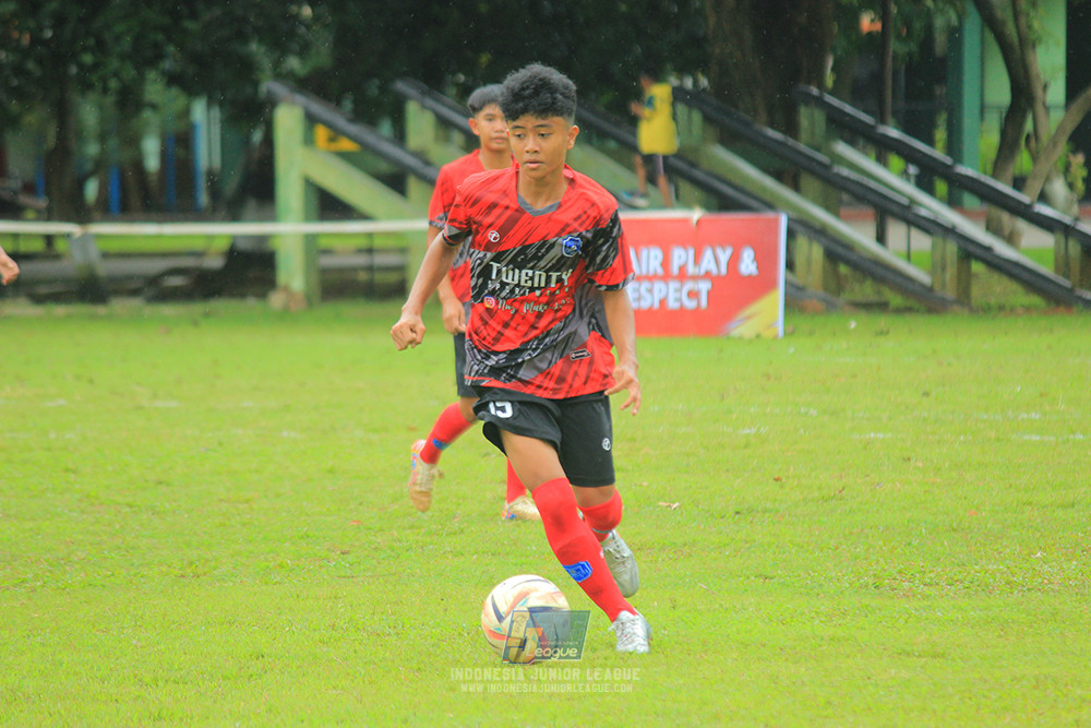 ijl bi 8 u13 100125 sparta 1979 vs newland fa
