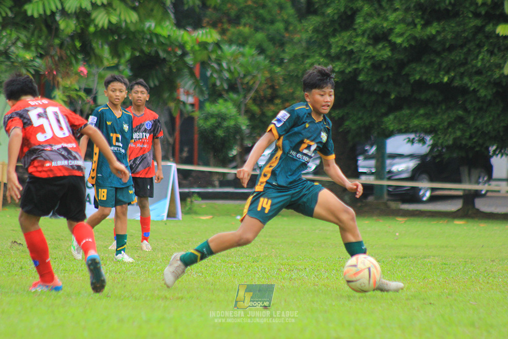 ijl bi 8 u13 100125 sparta 1979 vs newland fa